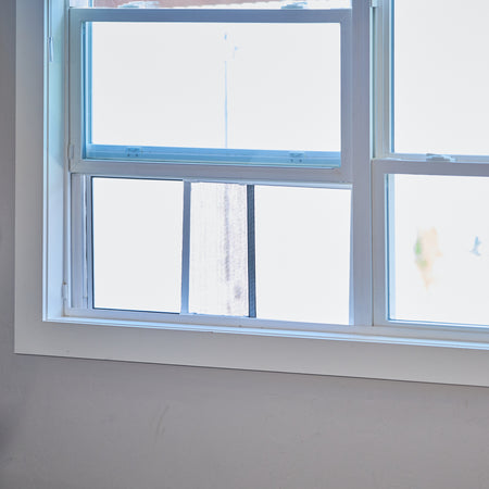 Adjustable Screen For Window 11 in. x 20 in.-36 in. (28 cm x 51cm-91 cm) In Use