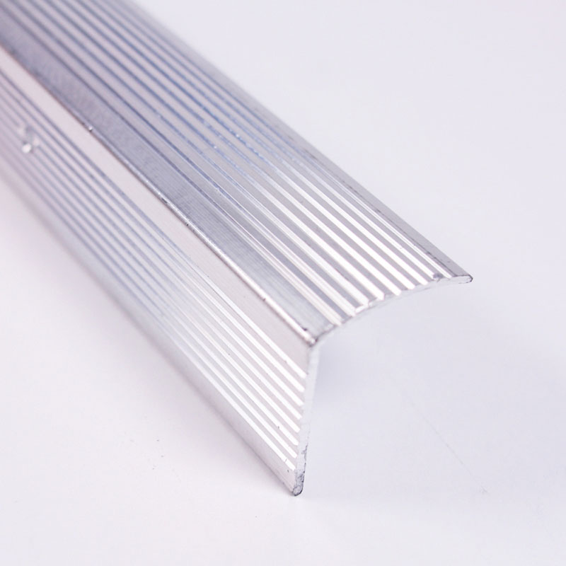Stair Edging - Fluted - 1-1/8" x 1-1/8" X 72" by M-D Building Products - MDBuildingProducts.com